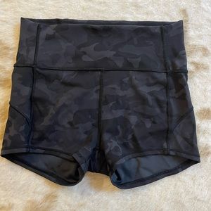 Lululemon Camo Align Short 4”